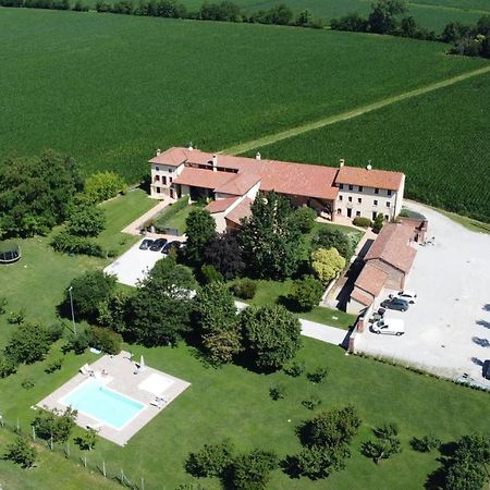 Agriturismo Borgo Tecla Rosa Екстер'єр фото