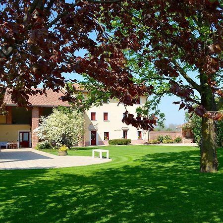 Agriturismo Borgo Tecla Rosa Екстер'єр фото