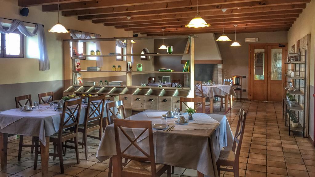 Agriturismo Borgo Tecla Rosa Екстер'єр фото