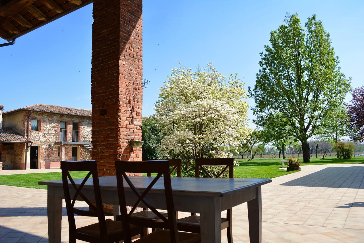 Agriturismo Borgo Tecla Rosa Екстер'єр фото