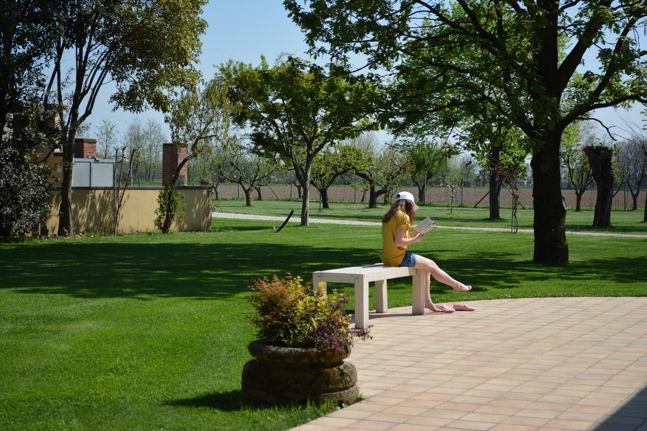 Agriturismo Borgo Tecla Rosa Екстер'єр фото