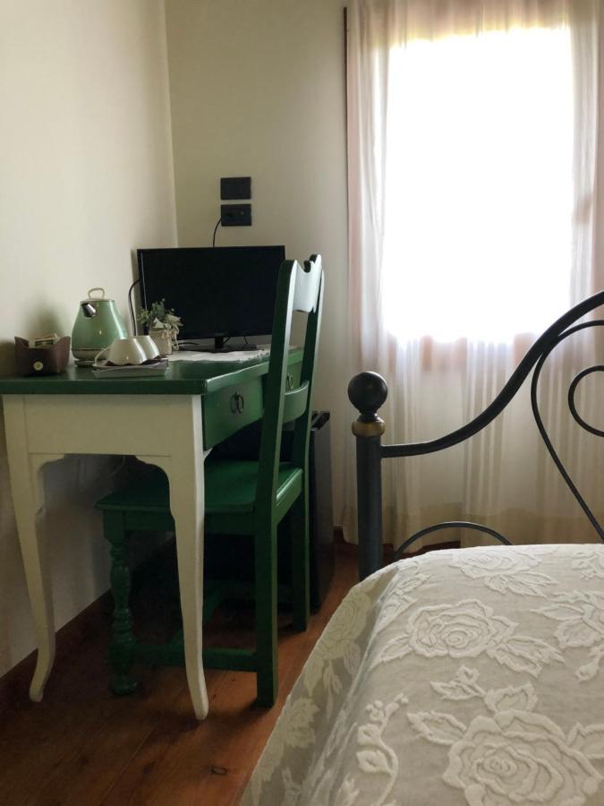 Agriturismo Borgo Tecla Rosa Екстер'єр фото